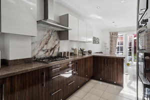 Photo 24- click for photo gallery